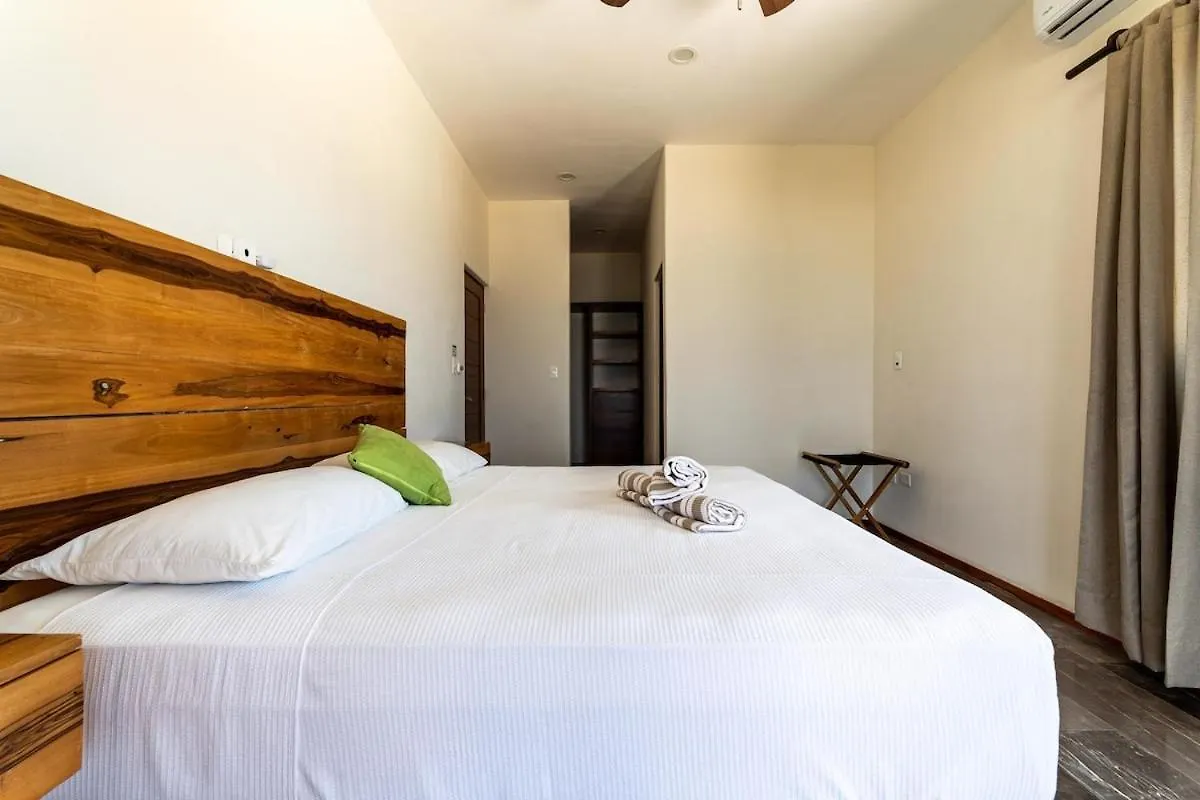 Villa With Ocean View, Pool, Restaurant And Rooftop Isla Mujeres