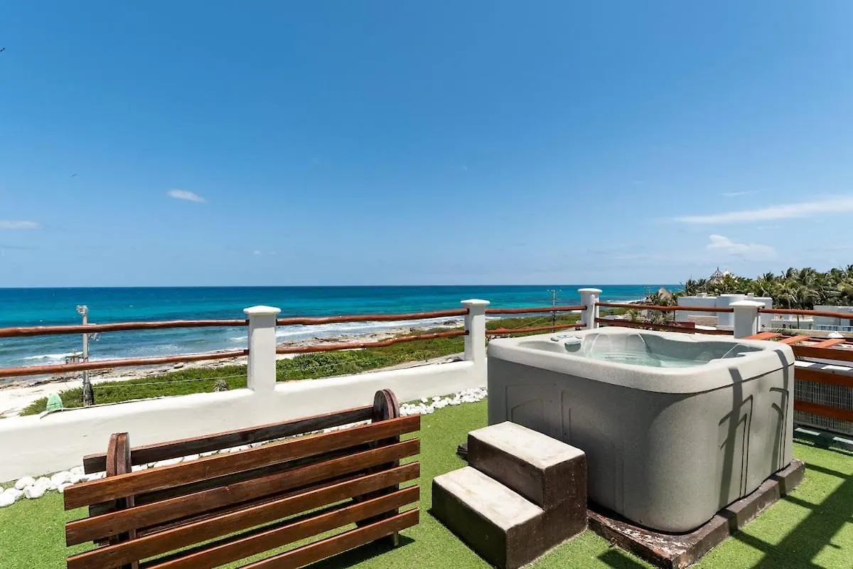 Villa With Ocean View, Pool, Restaurant And Rooftop Isla Mujeres Holiday home